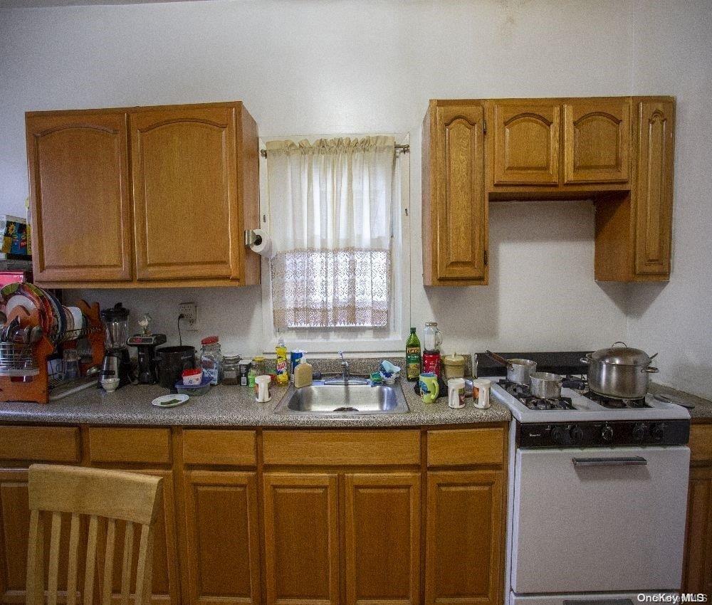 91-17 88th Street Queens, NY 11421 - Photo 6 of 28