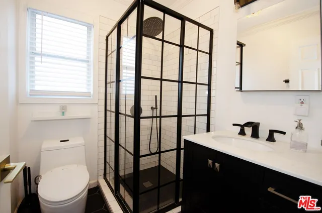 $830,000 | 17437 Stagg Street, Northridge, CA 91325