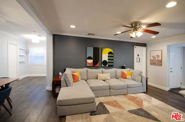 $830,000 | 17437 Stagg Street, Northridge, CA 91325