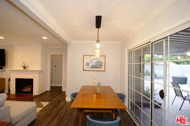 $830,000 | 17437 Stagg Street, Northridge, CA 91325