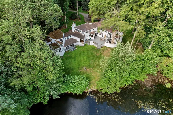 $1,199,000 | 9 Morehouse Lane, Norwalk, CT 06850