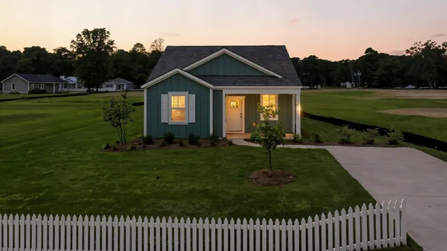 $245,900 | 1072 Refuge Way, Summerton, SC 29148