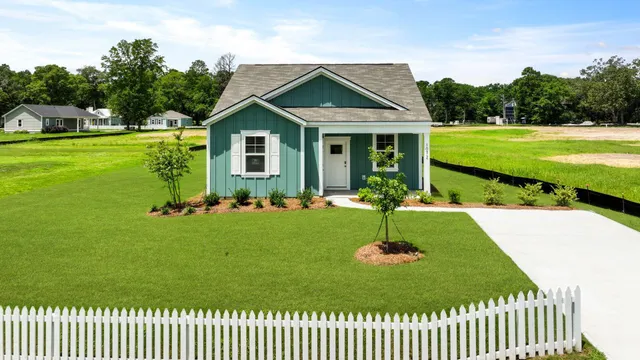 $245,900 | 1072 Refuge Way, Summerton, SC 29148