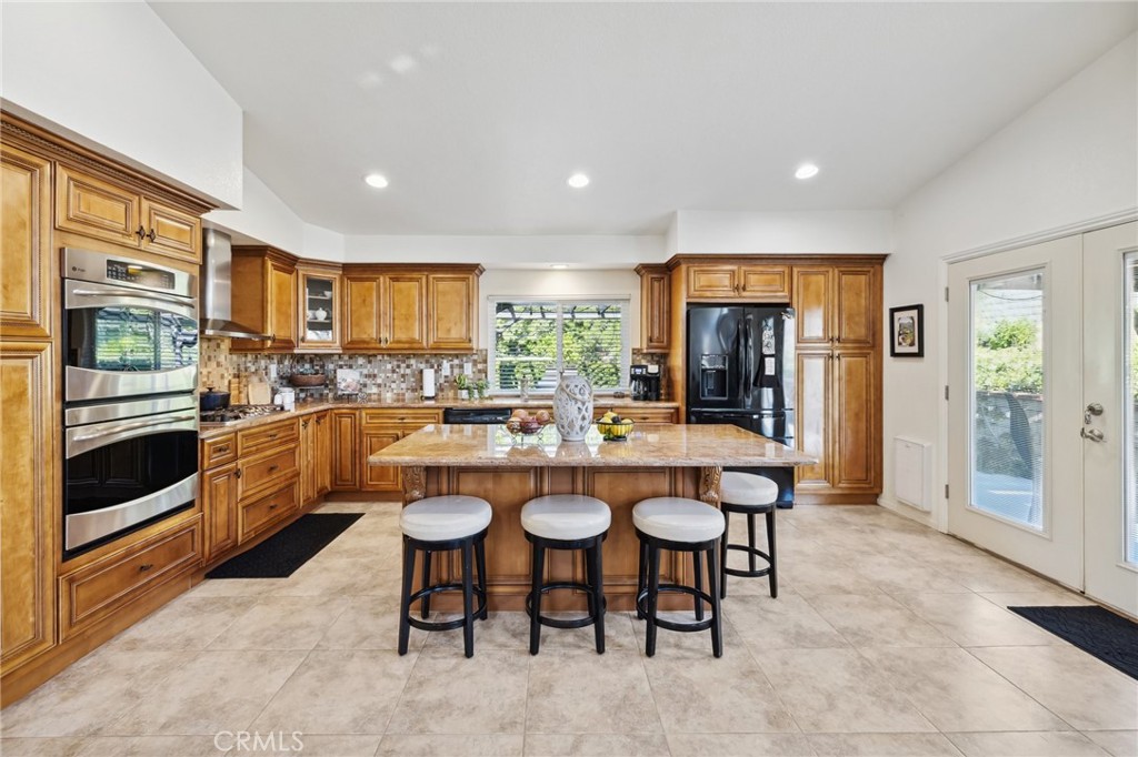 6752 Laurel Brook Drive Riverside, CA 92506 - Photo 17 of 53