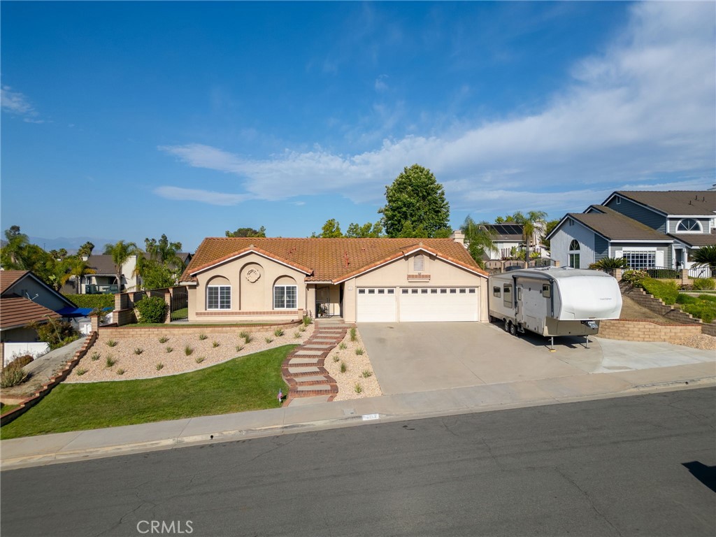 6752 Laurel Brook Drive Riverside, CA 92506 - Photo 3 of 53