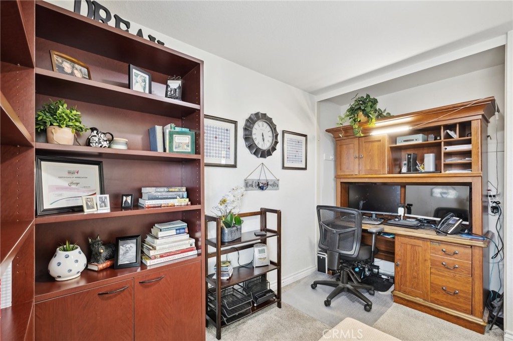 6752 Laurel Brook Drive Riverside, CA 92506 - Photo 36 of 53