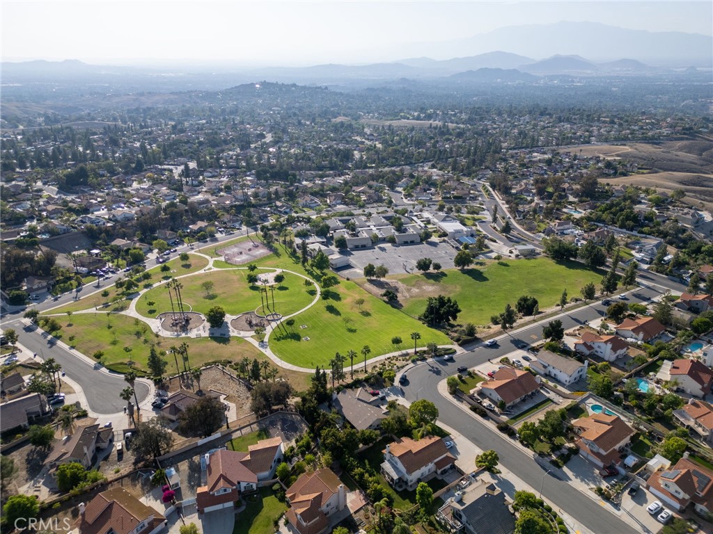 6752 Laurel Brook Drive Riverside, CA 92506 - Photo 51 of 53