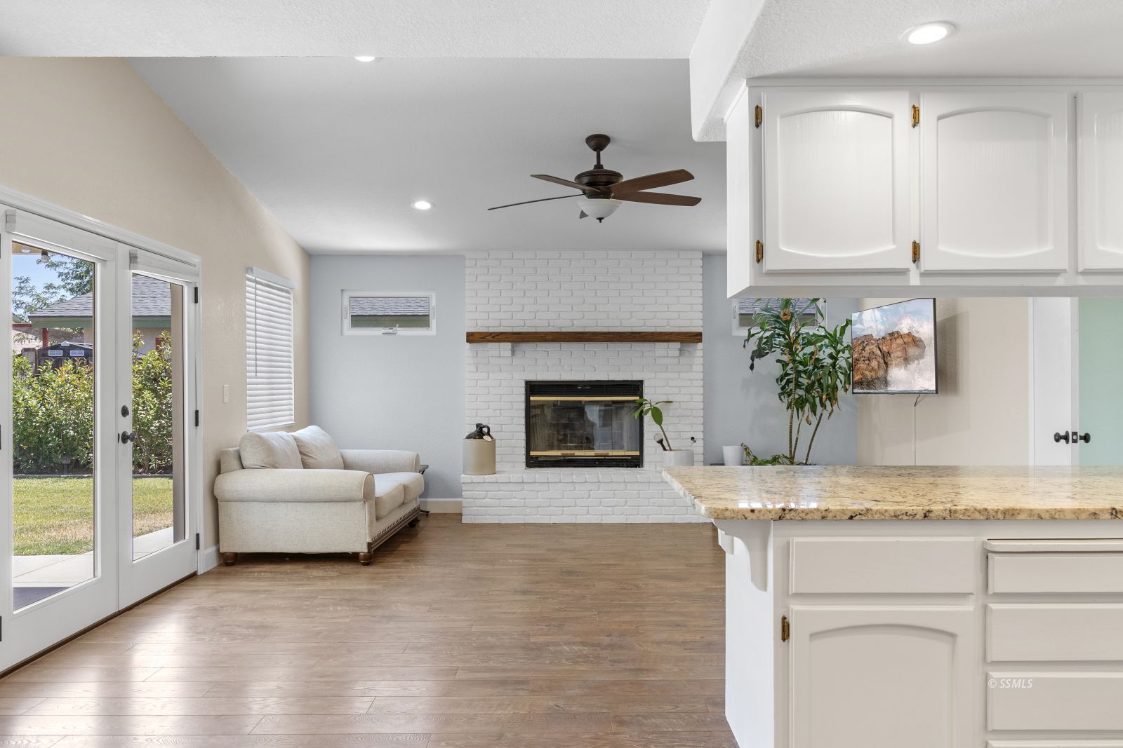 1118 Amie Court Ridgecrest, CA 93555 - Photo 12 of 33