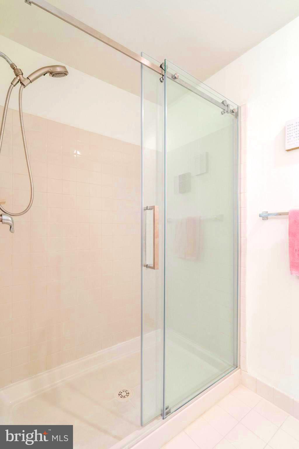 43 Old Cedarbrook Road Wyncote, PA 19095 - Photo 21 of 38 glass shower