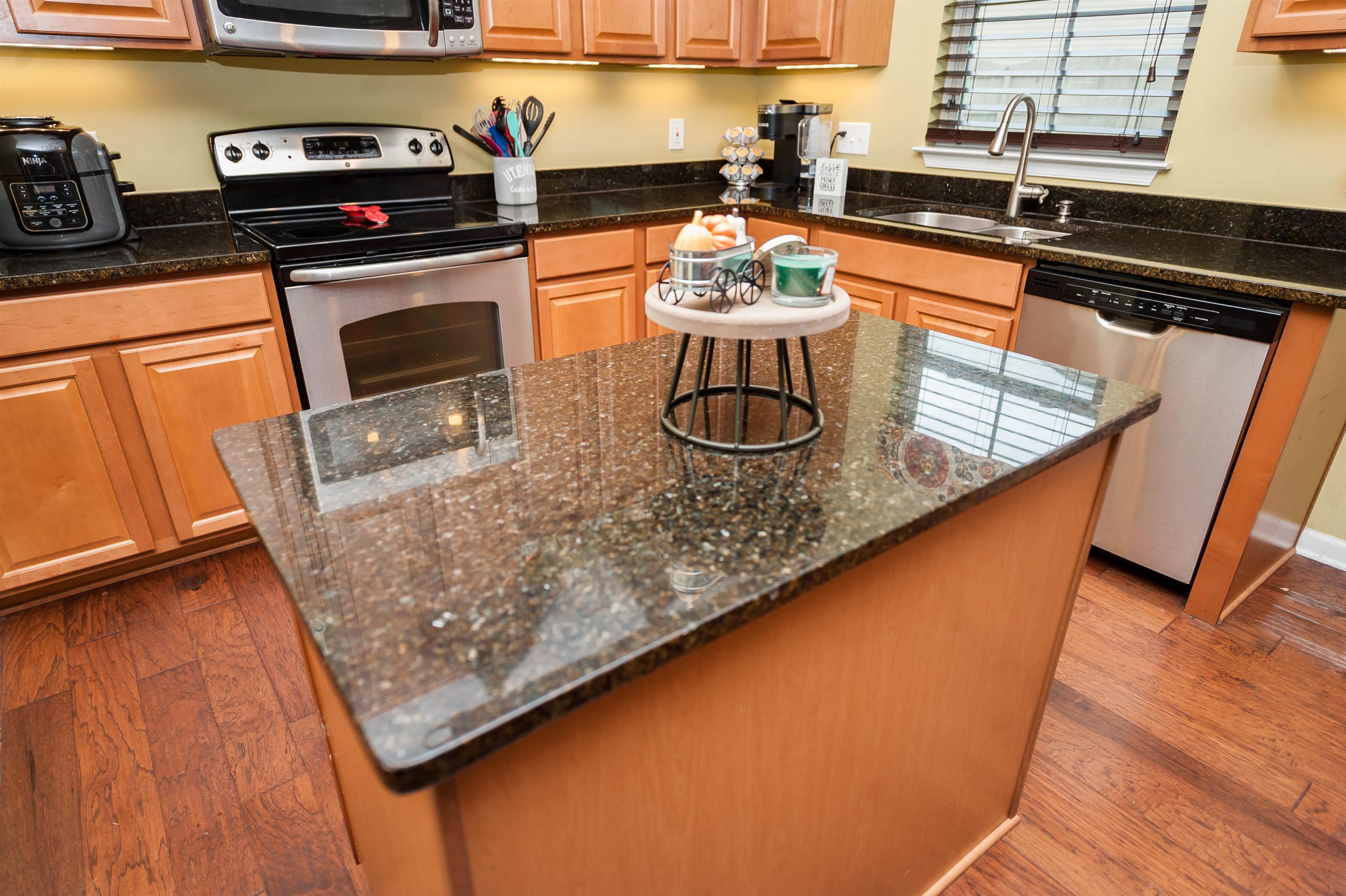 547 Marchbanks Road Boiling Springs, SC 29316 - Photo 10 of 36 Gallery Image 10