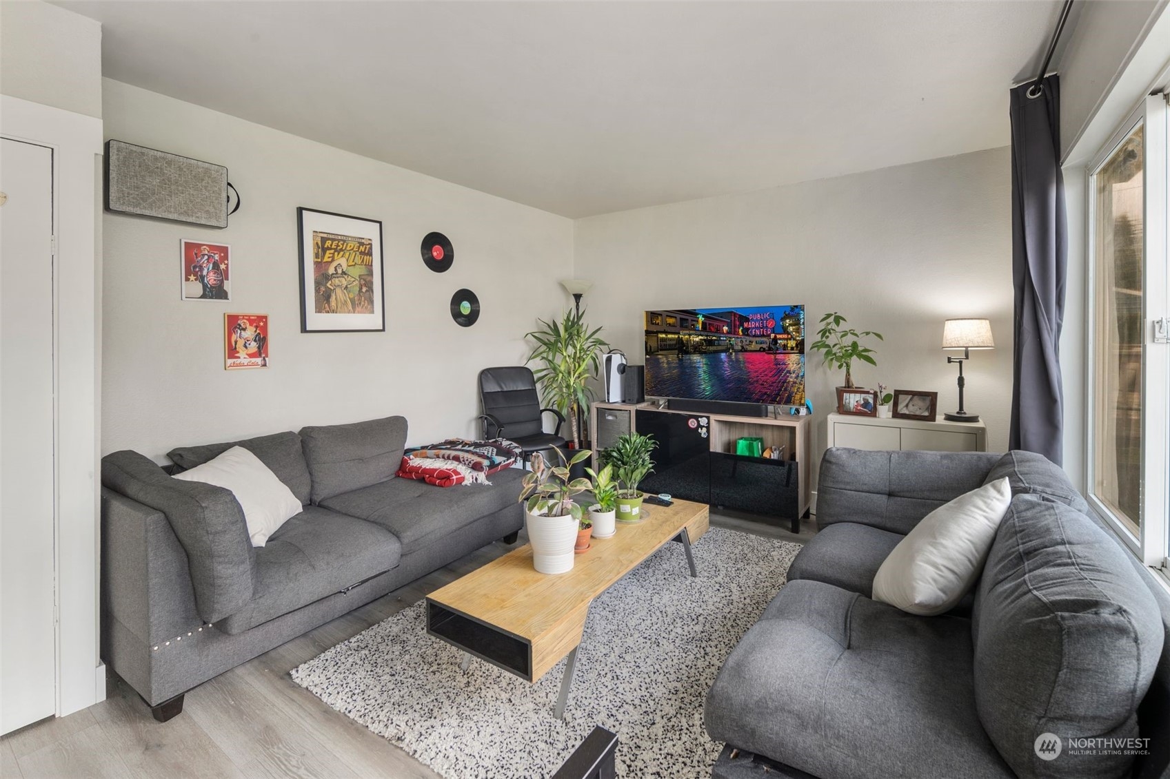 301 Northwest 7th Street Renton, WA 98057 - Photo 5 of 39 Gallery Image 5