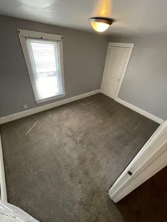 $1,250 | 93 South 5th Avenue, Beech Grove, IN 46107