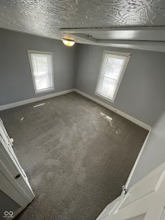 $1,250 | 93 South 5th Avenue, Beech Grove, IN 46107