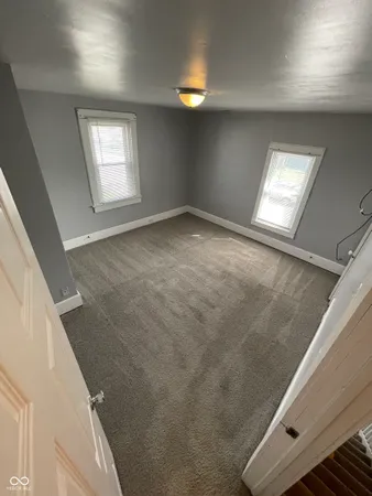 $1,250 | 93 South 5th Avenue, Beech Grove, IN 46107