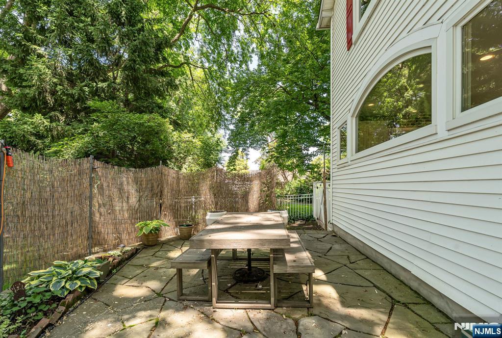 740 River Road Teaneck, NJ 07666 - Photo 29 of 34