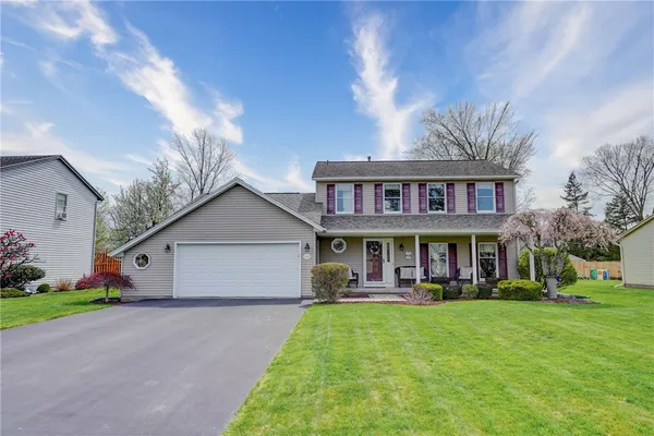 $349,900 | 632 Guinevere Drive, Greece, NY 14626