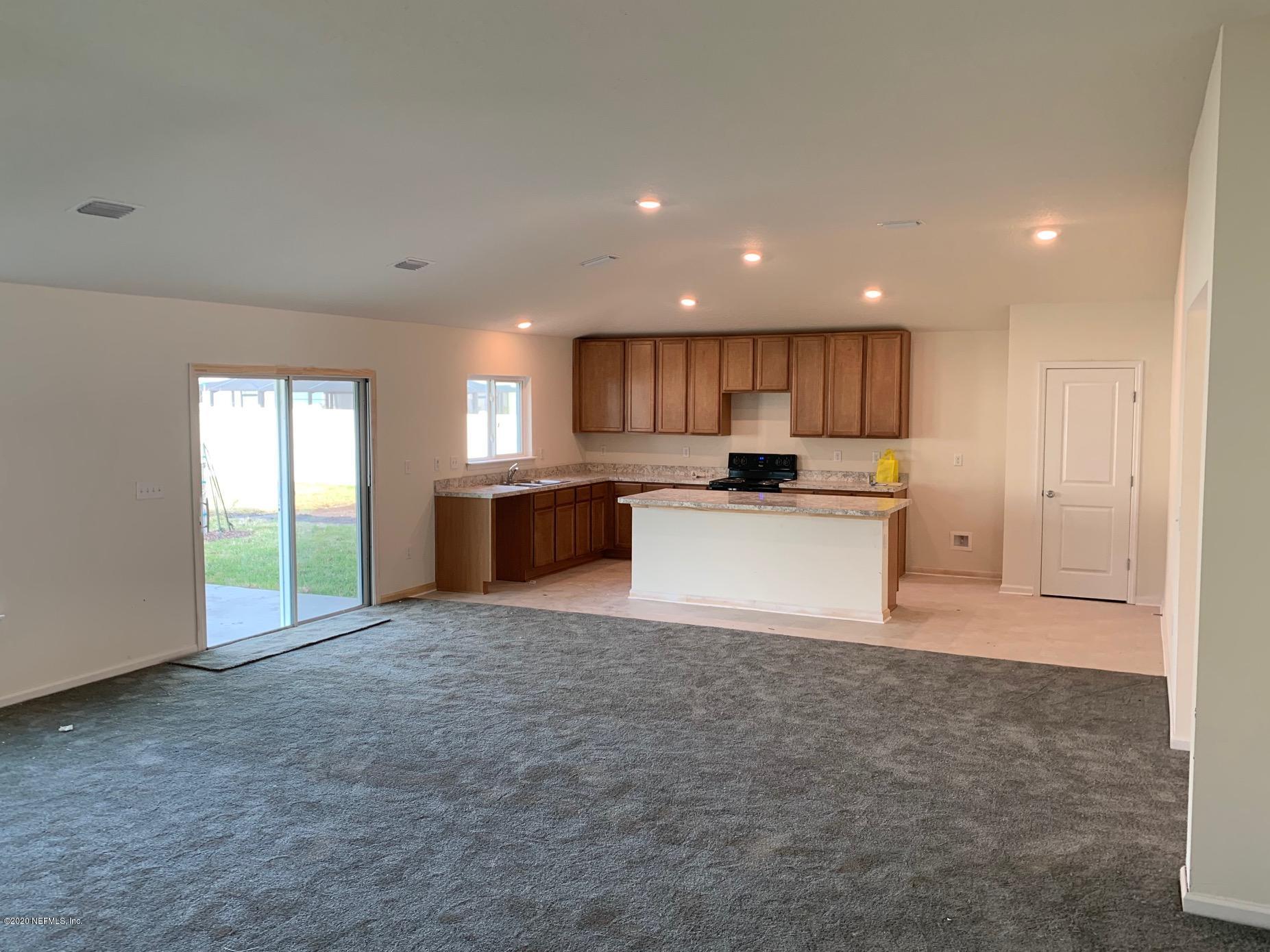 8253 Fouraker Forest Road Jacksonville, FL 32221 - Photo 2 of 8 LP 55 Great Room
