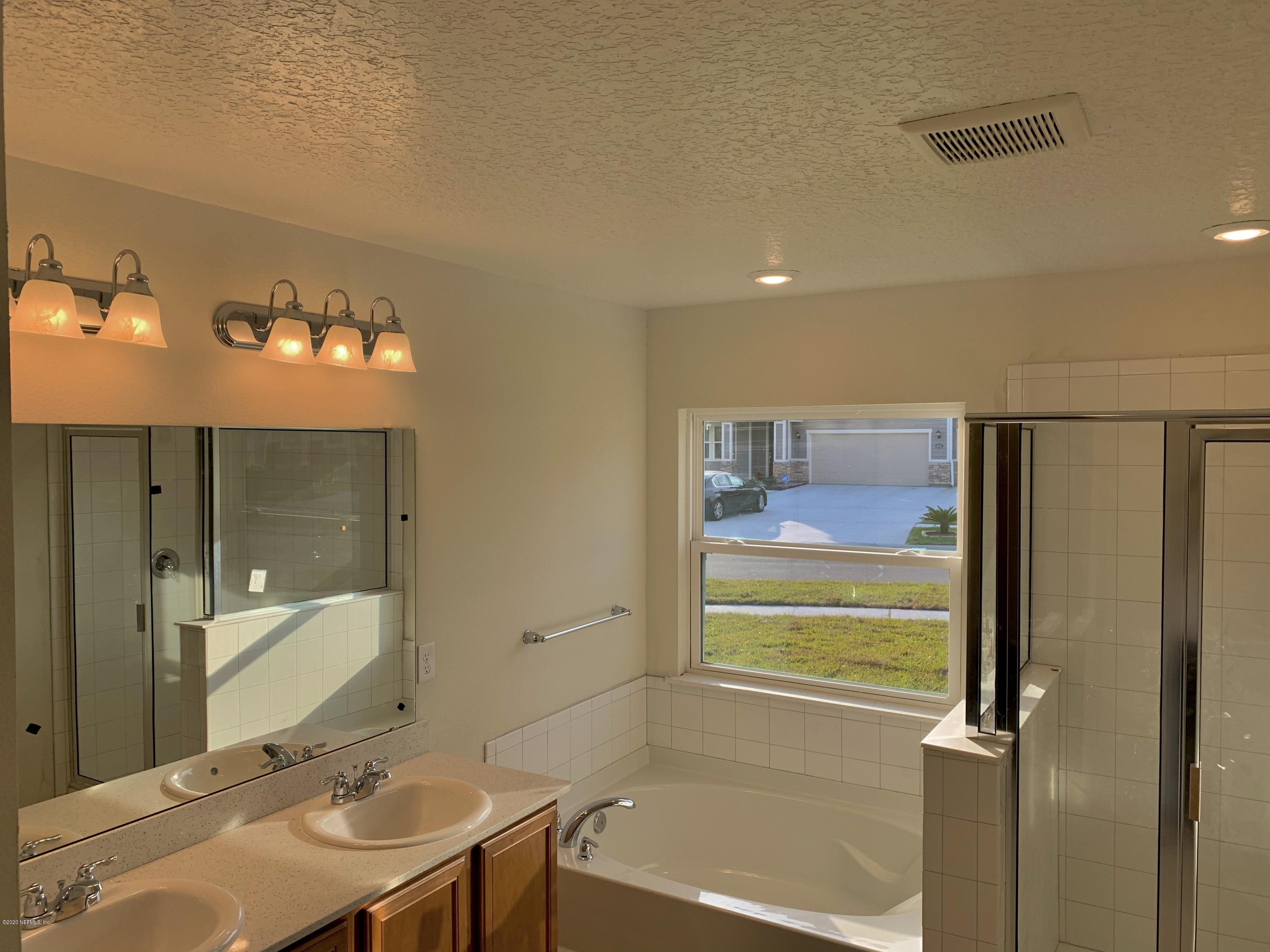 8253 Fouraker Forest Road Jacksonville, FL 32221 - Photo 6 of 8 LP 55 Masterbath