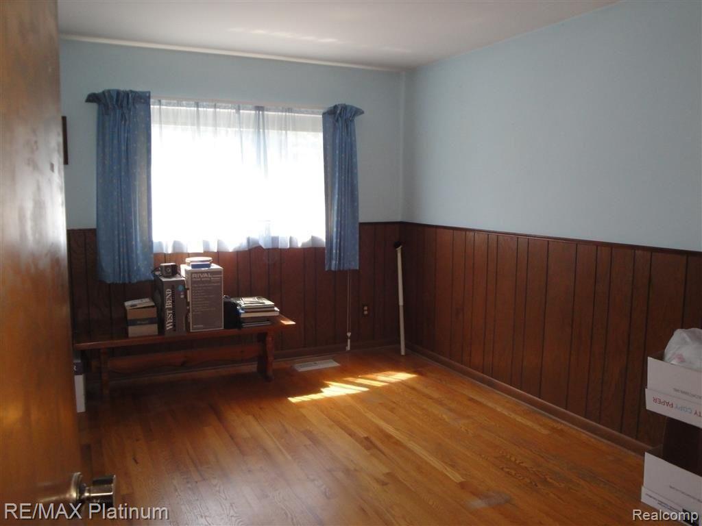 3901 North Burkhart Road Howell, MI 48855 - Photo 22 of 26 Hardwood Floors in 2nd Bedrm