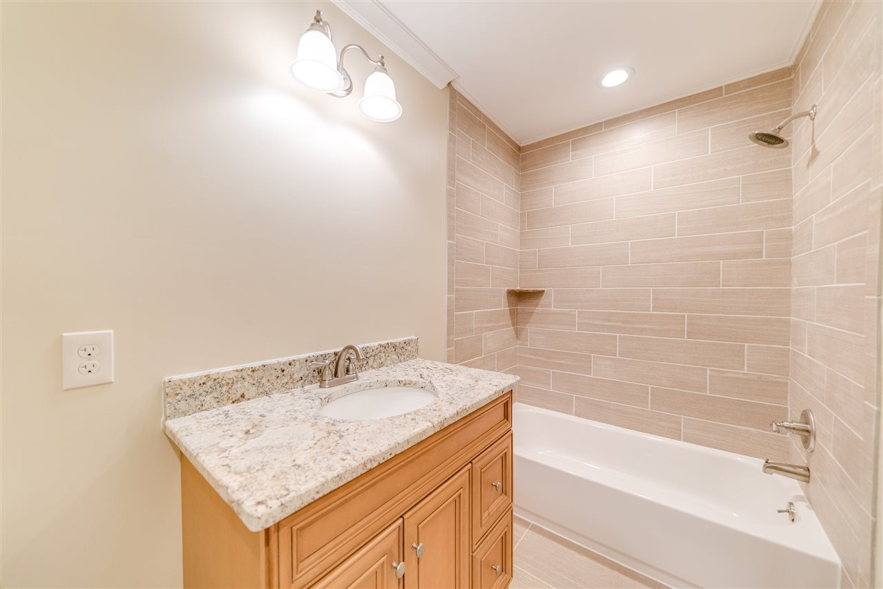 11908 Six Forks Road Raleigh, NC 27614 - Photo 20 of 25 Guest Bathroom