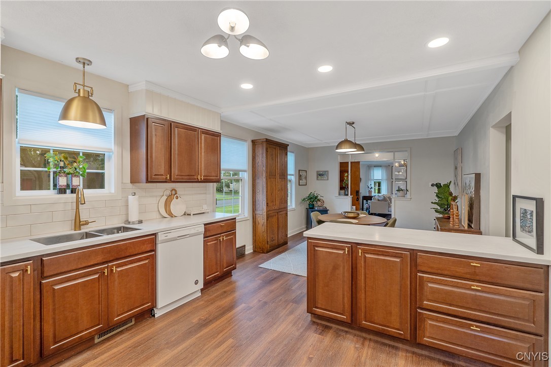 434 Sylvan Street Oneida, NY 13421 - Photo 5 of 39