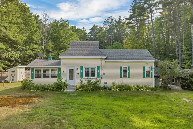 $310,000 | 741 Browns Ridge Road, Wolfeboro, NH 03864