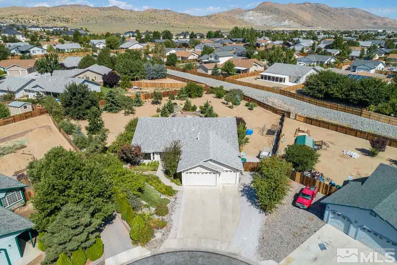 2139 Inca Dove Court Sparks, NV 89441 - Photo 22 of 25 an aerial view of residential houses with outdoor space