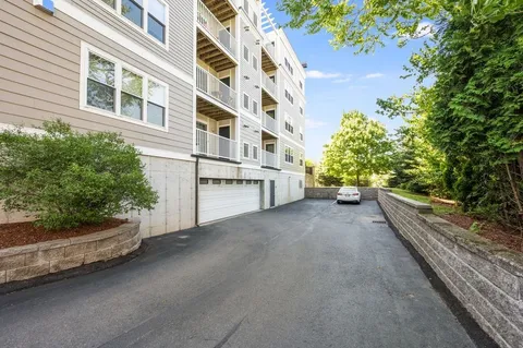 $828,000 | 318 Rindge Avenue, Unit 103, Cambridge, MA 02140