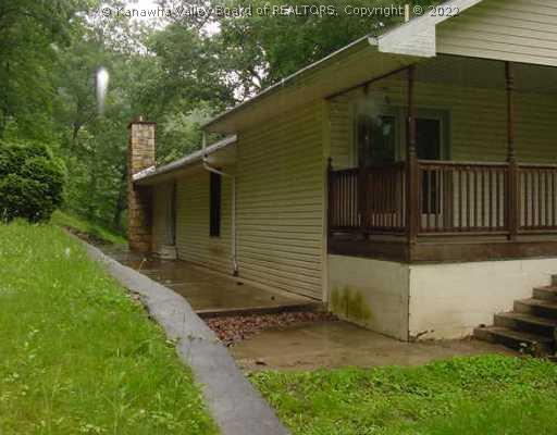 3994 Indian Creek Road Elkview, WV 25071 - Photo 2 of 8 Exterior Front.
