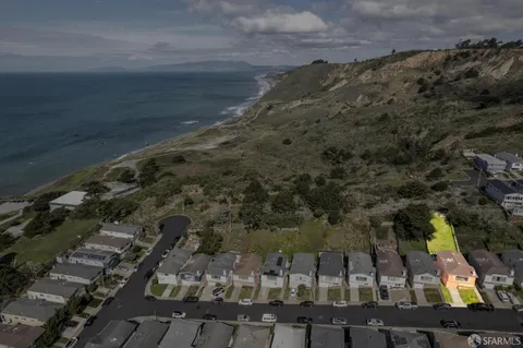 $895,000 | 60 Rockford Avenue, Daly City, CA 94015