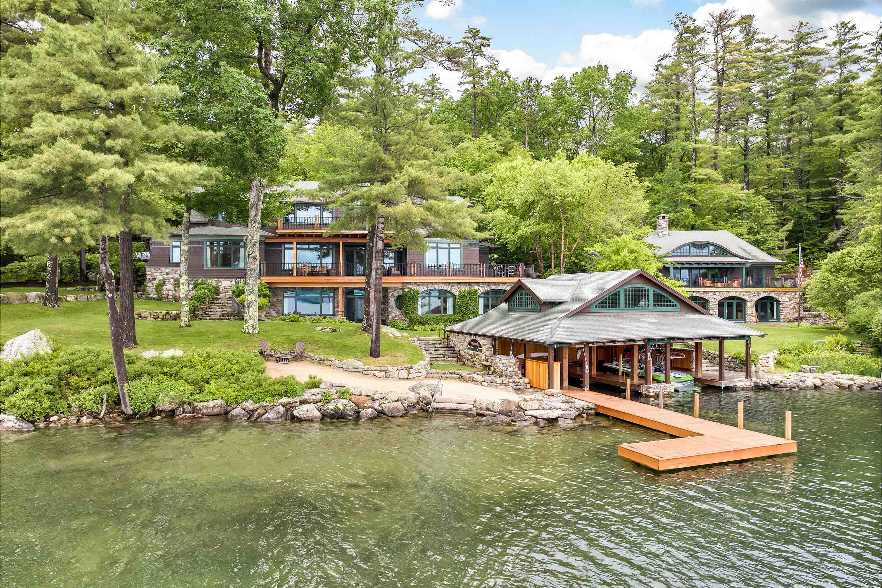 428-430 Sewall Road Wolfeboro, NH 03894 - Photo 1 of 1 Gallery Image 1
