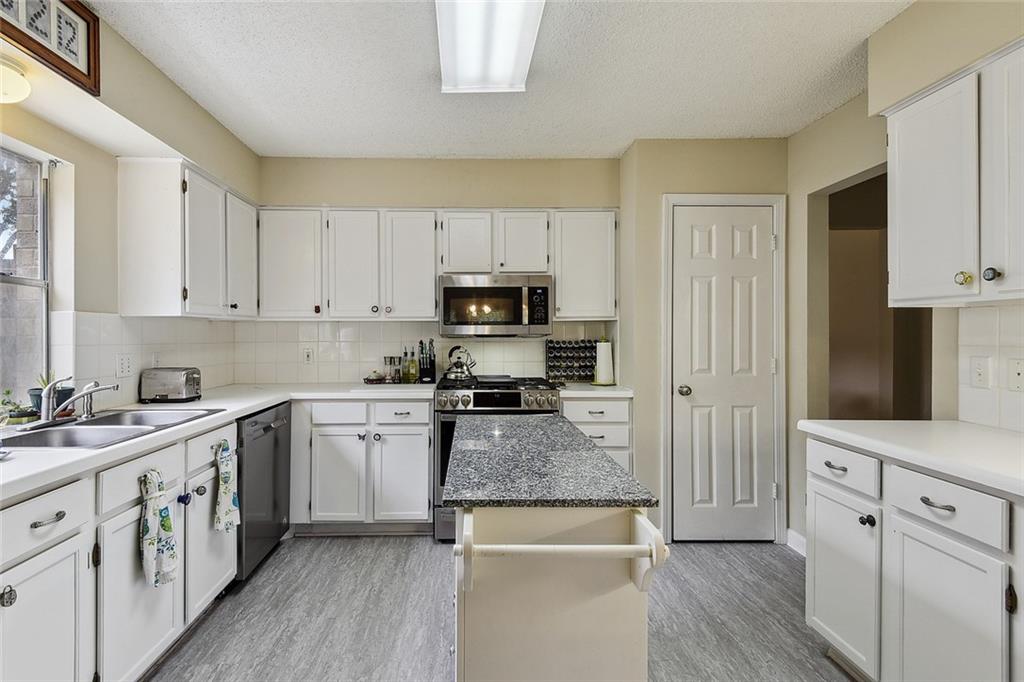 103 Gilmore Circle Covington, LA 70433 - Photo 2 of 17