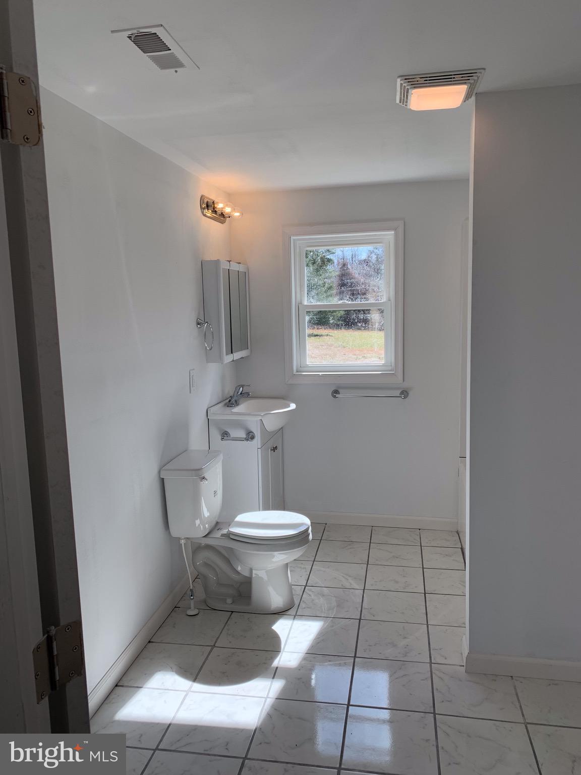 15080 Round Hill Road King George, VA 22485 - Photo 11 of 13 Downstairs Full Bathroom