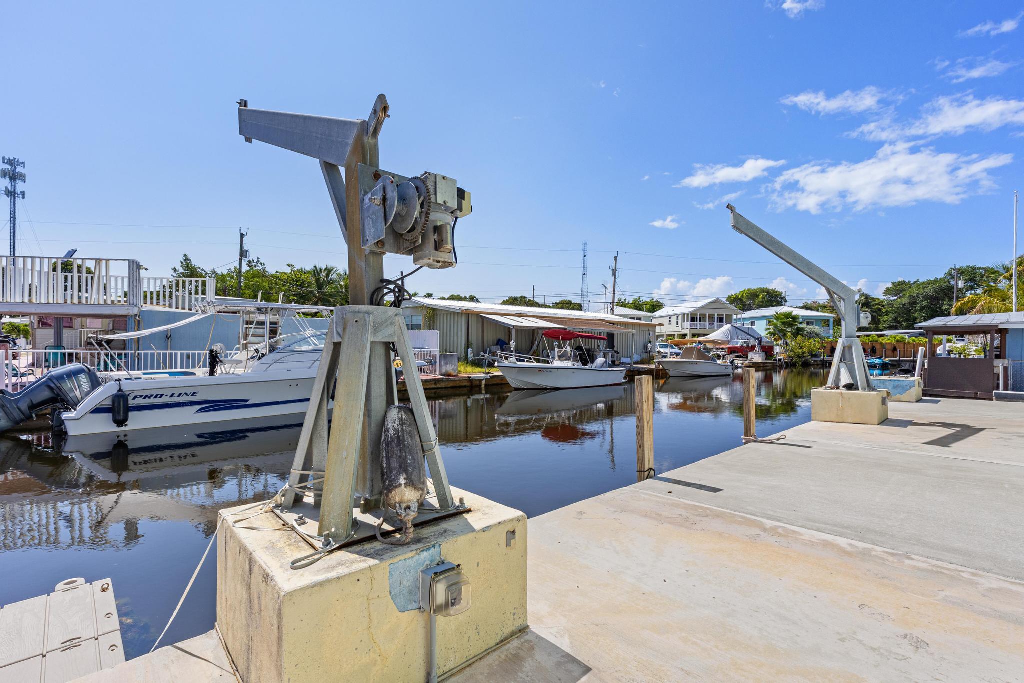 339 Windley Road Key Largo, FL 33037 - Photo 28 of 37 03AE4794-94DE-4CAB-8C32-2CB3C4C3C427