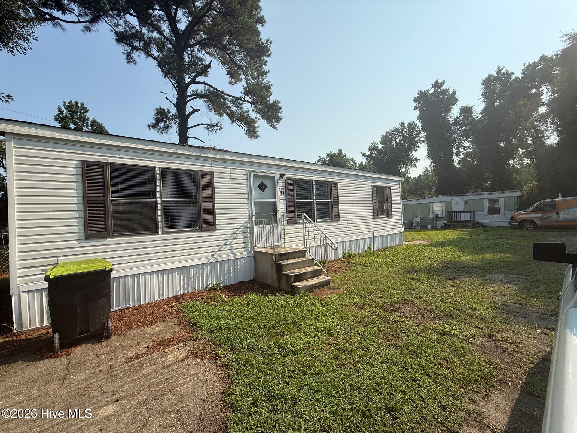 113 Barbour Road, Unit 11 Hubert, NC 28539 - Photo 2 of 10