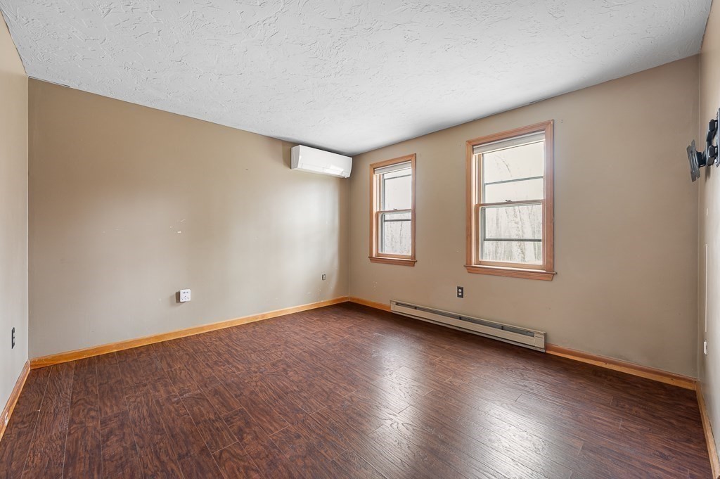 30 Marble Road Spencer, MA 01562 - Photo 10 of 28