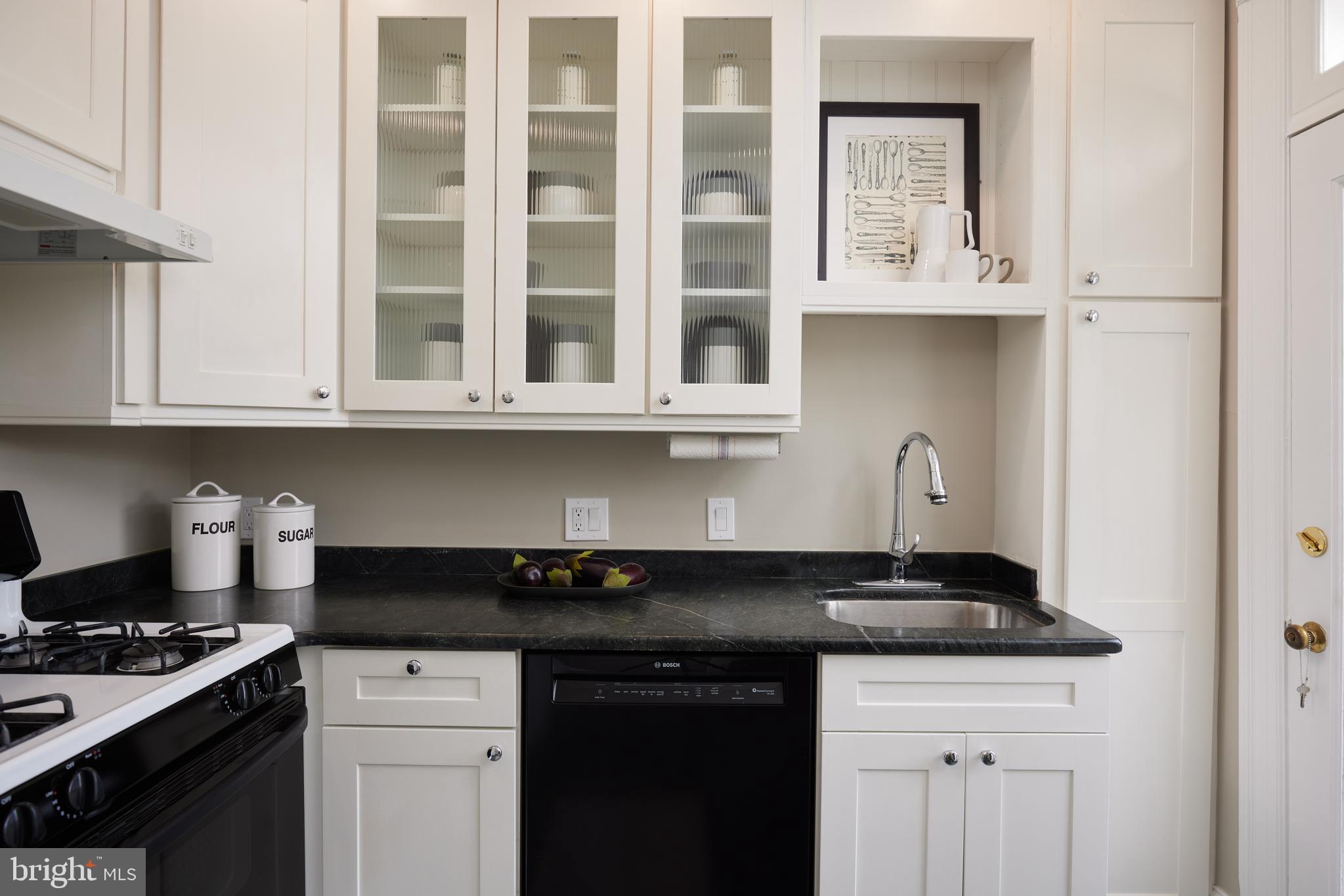 2009 Belmont Road Northwest, Unit 401 Washington, DC 20009 - Photo 13 of 34 Gallery Image 13