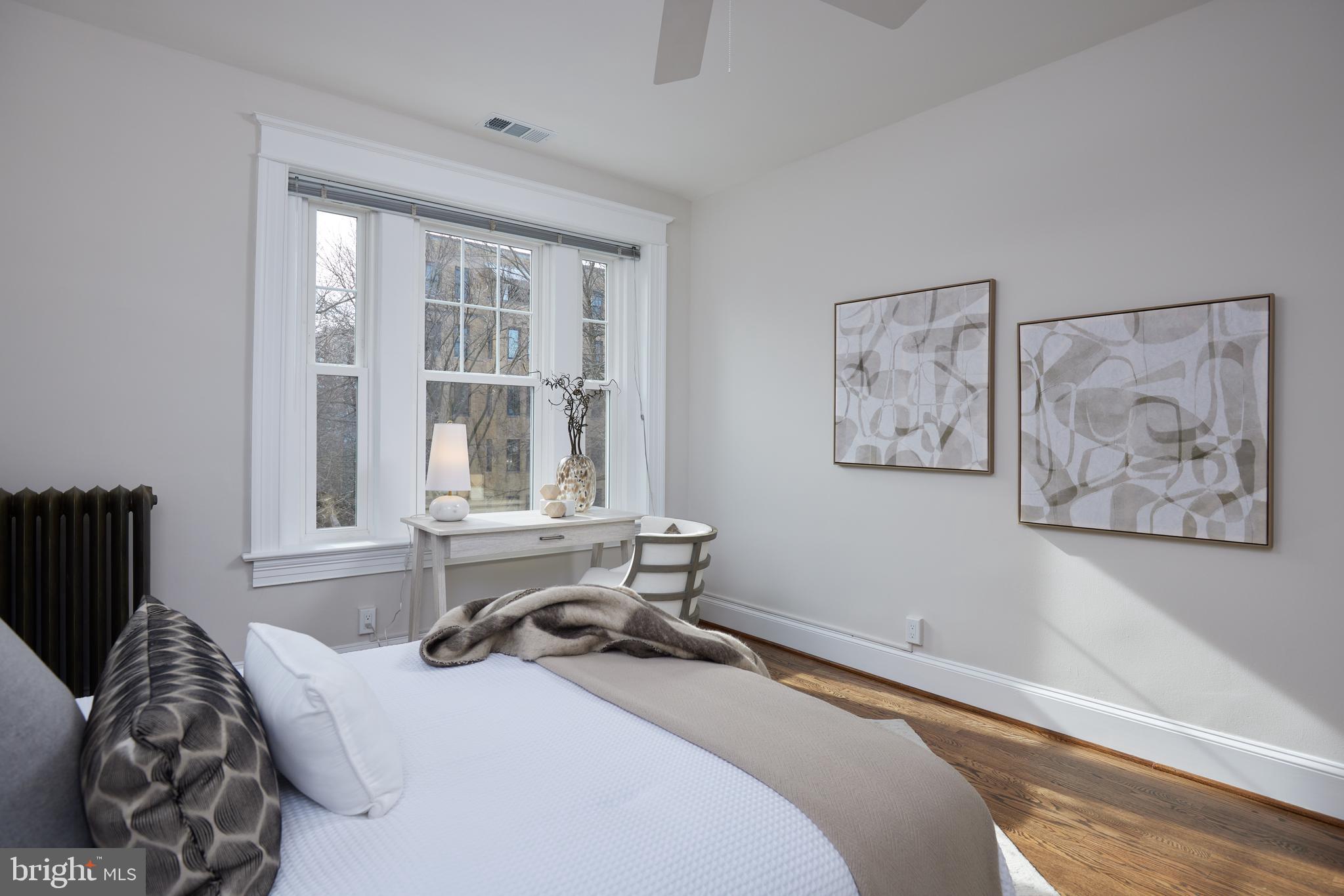 2009 Belmont Road Northwest, Unit 401 Washington, DC 20009 - Photo 16 of 34 Gallery Image 16