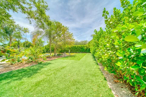 $2,500,000 | 9737 Southwest 98th Street, Miami, FL 33176