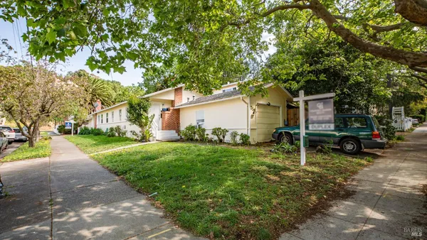 $699,000 | 11 San Rafael Avenue, San Rafael, CA 94901