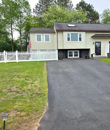 $369,900 | 6 L Matthew Drive, Unit 6L, Derry, NH 03038