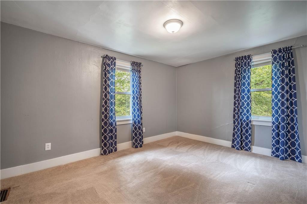 5341 Baptist Road Pittsburgh, PA 15236 - Photo 17 of 25 Gallery Image 17