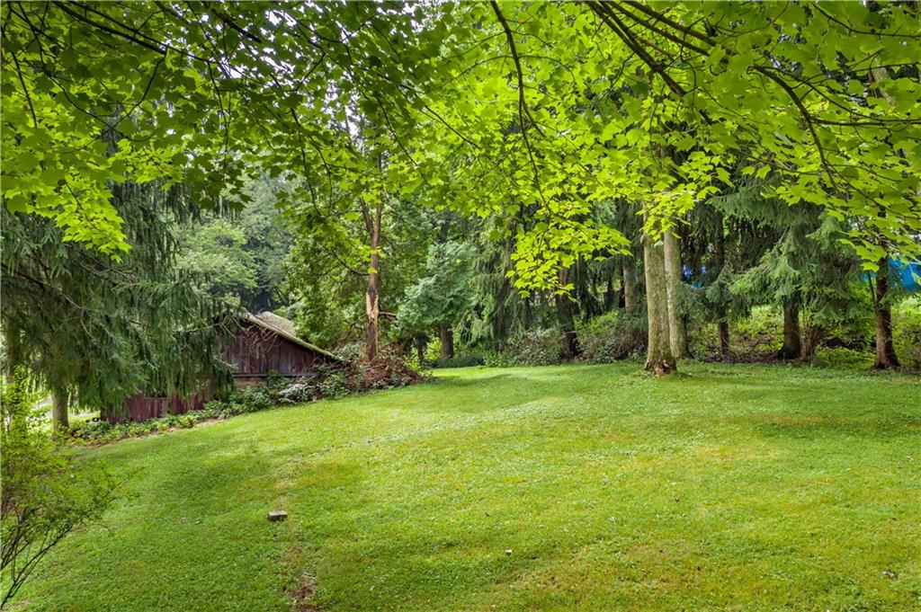 5341 Baptist Road Pittsburgh, PA 15236 - Photo 23 of 25 Gallery Image 23