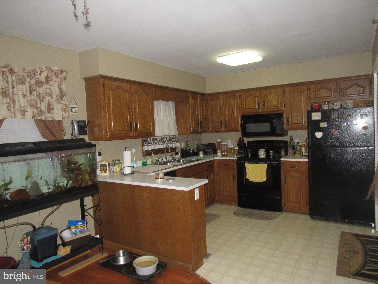 385 Squawigm Road Dover, DE 19901 - Photo 4 of 15 Gallery Image 4