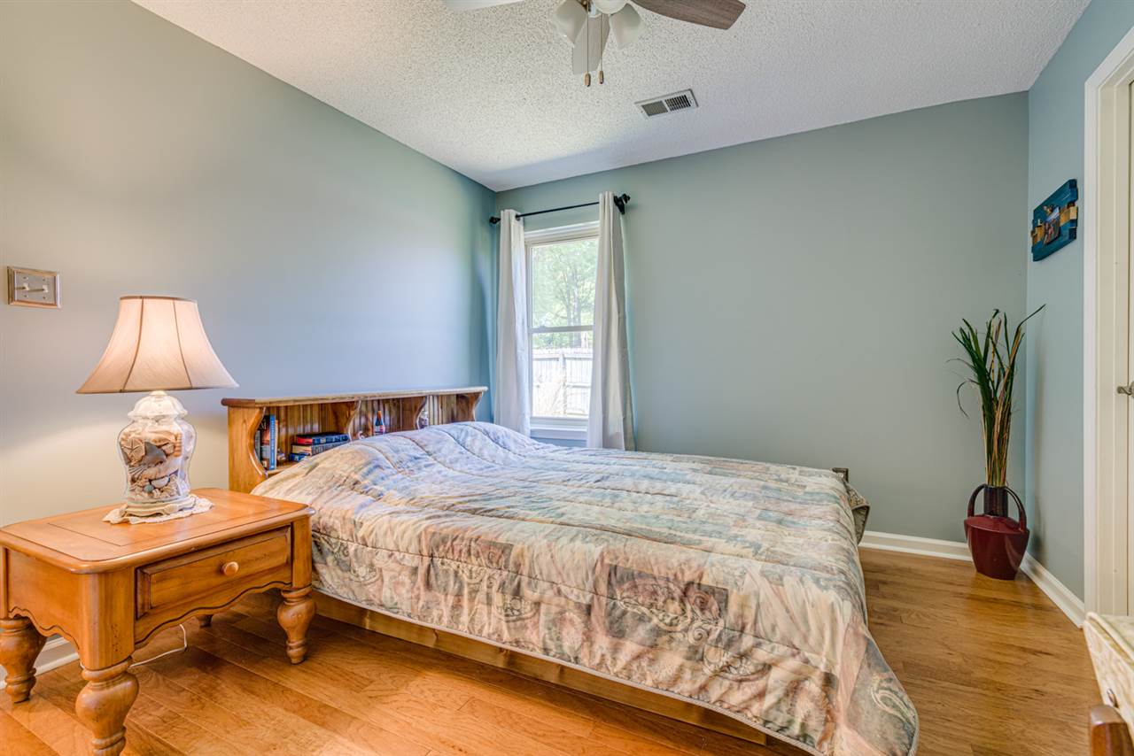 165 Cross Point Drive Collierville, TN 38017 - Photo 13 of 24 Gallery Image 13