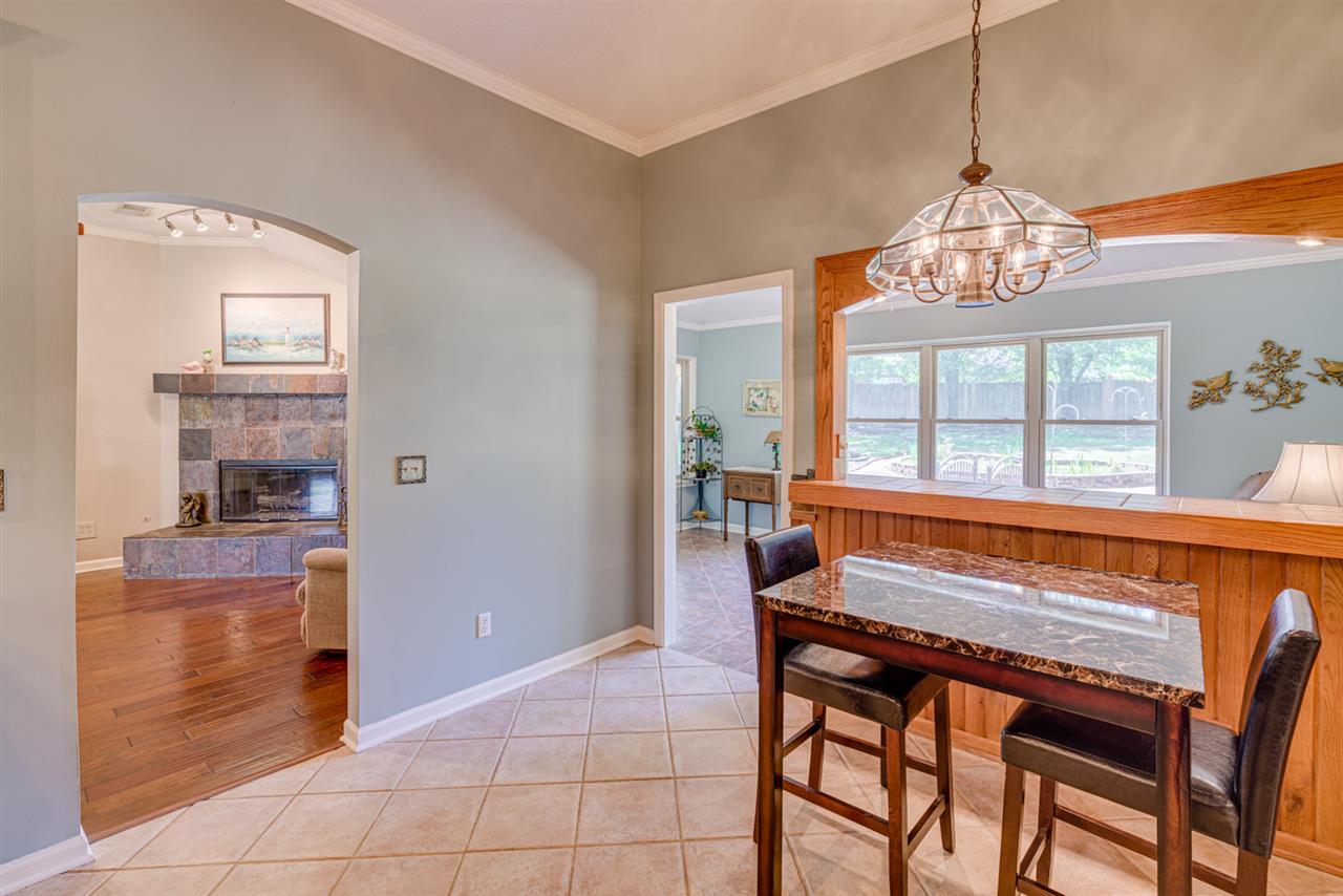 165 Cross Point Drive Collierville, TN 38017 - Photo 8 of 24 Gallery Image 8