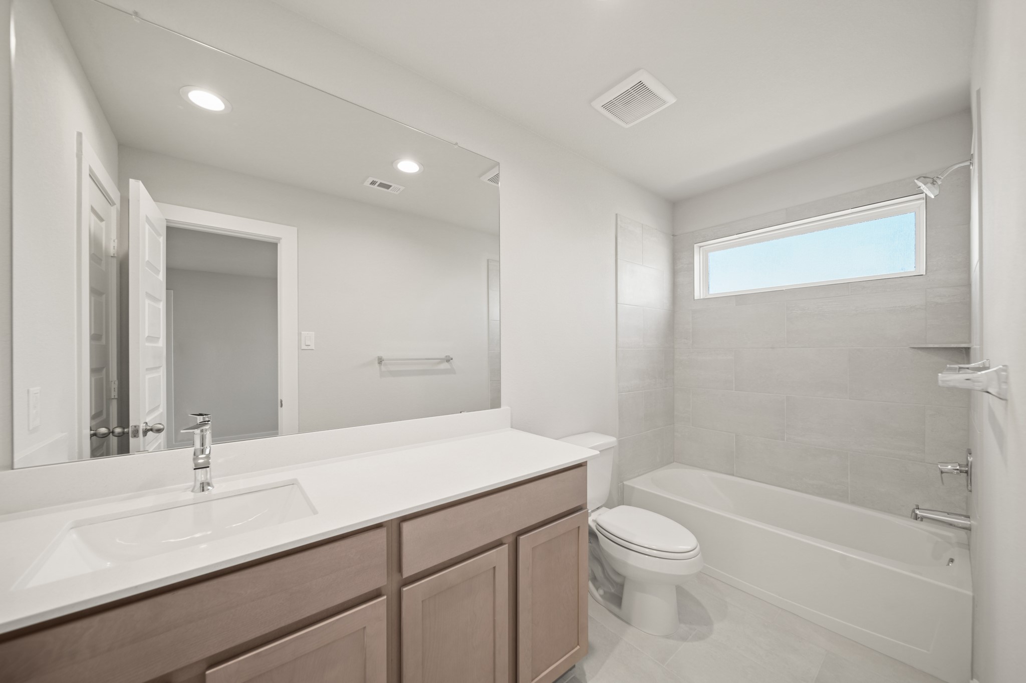 643 Yard Master Trail Rosharon, TX 77583 - Photo 22 of 39 a bathroom with a granite countertop sink a toilet and shower