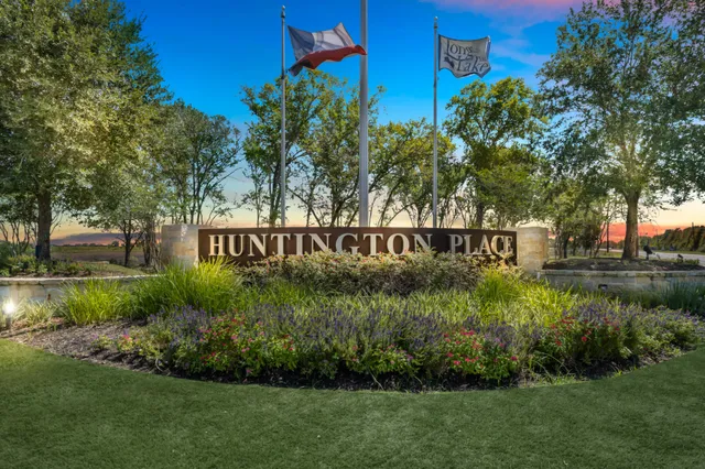 $374,815 | 643 Yard Master Trail, Rosharon, TX 77583