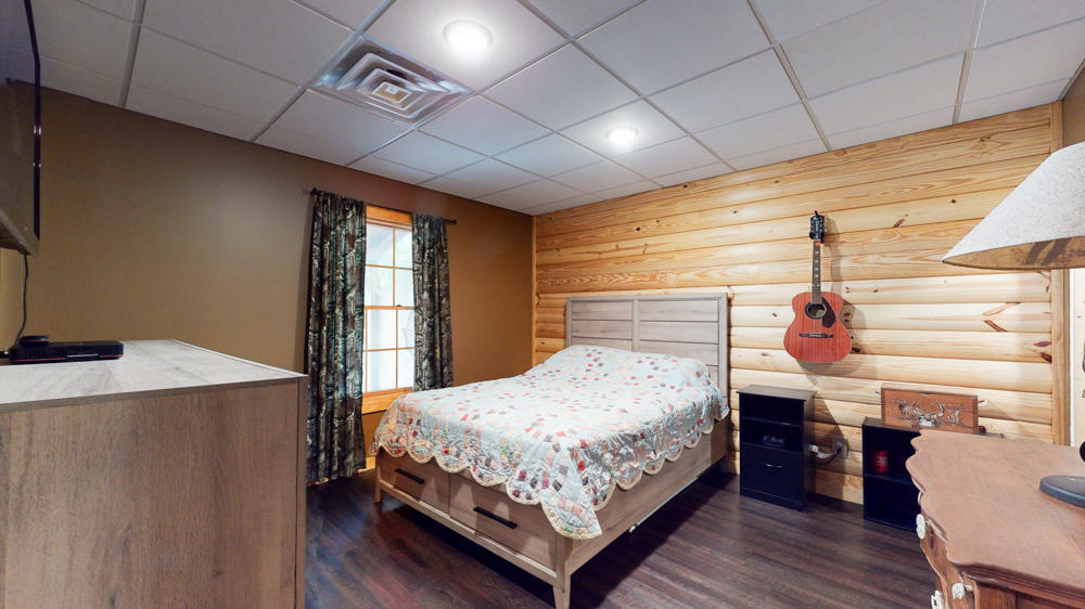 140 Oil Springs Road Winchester, KY 40391 - Photo 19 of 33 basement bedroom