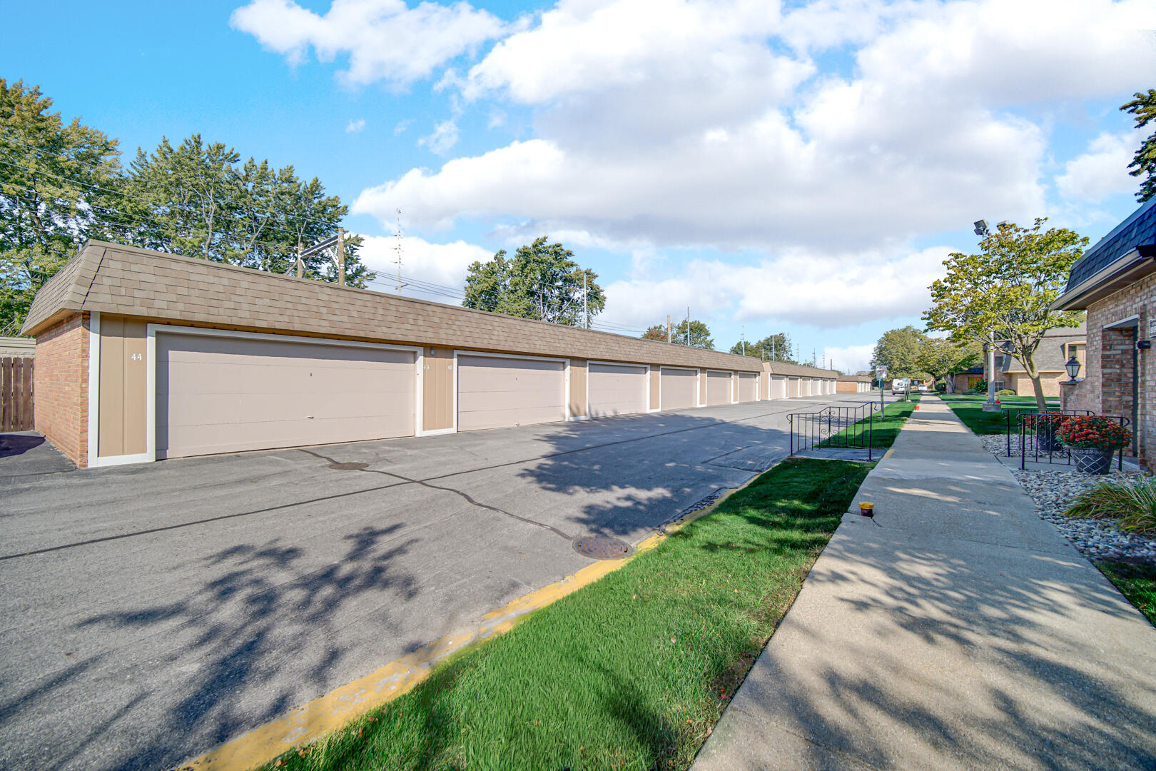 8825 Janeway Court, Unit 1 Munster, IN 46321 - Photo 7 of 28 1620x1080